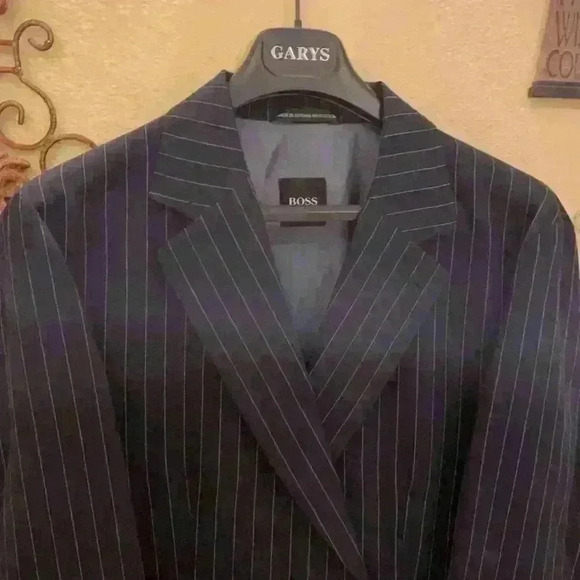 Hugo boss the navy blue striped jacket 42R - Picture 2 of 6